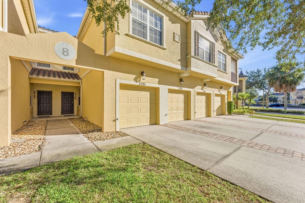 2795 OAKWATER DRIVE