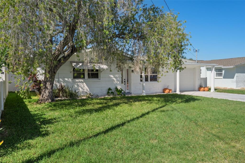 13611 EVELANE DRIVE, HUDSON, FL — photo 3 of 30