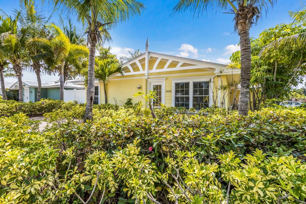6606 HOLMES BOULEVARD UNIT 3, HOLMES BEACH, FL — photo 2 of 30