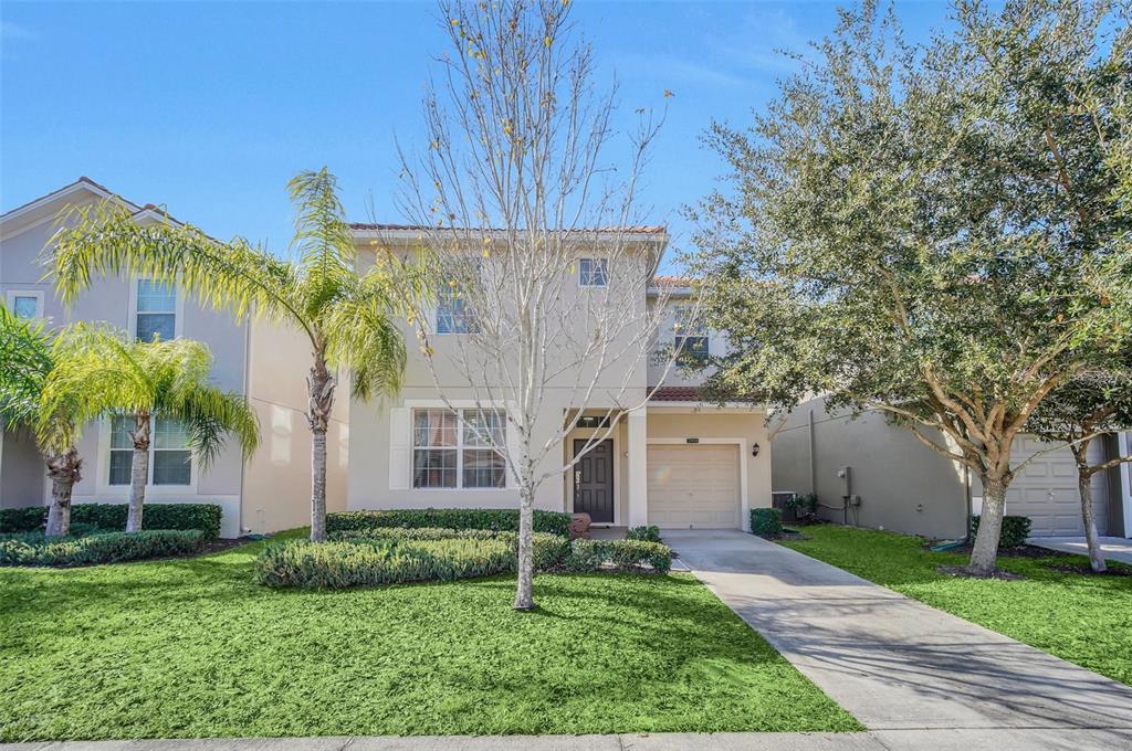 2958 BANANA PALM DRIVE
