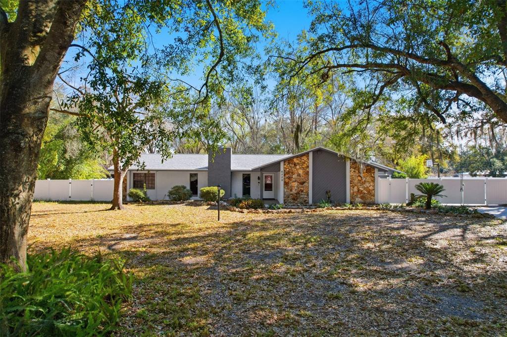 6529 HEREFORD DRIVE