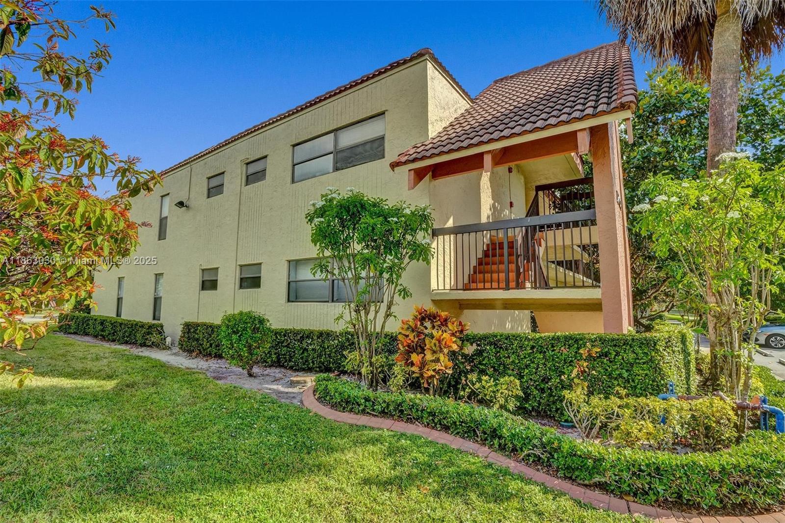 1786 Hammock Blvd # 218, Coconut Creek FL 33063
