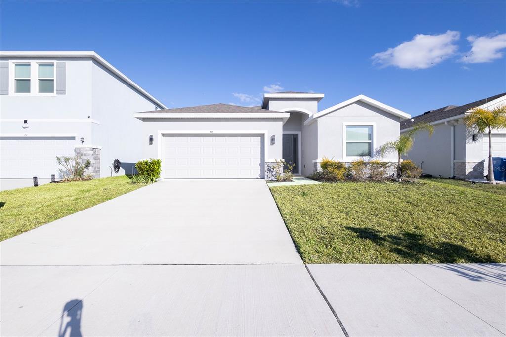 345 MANGROVE MANOR DRIVE