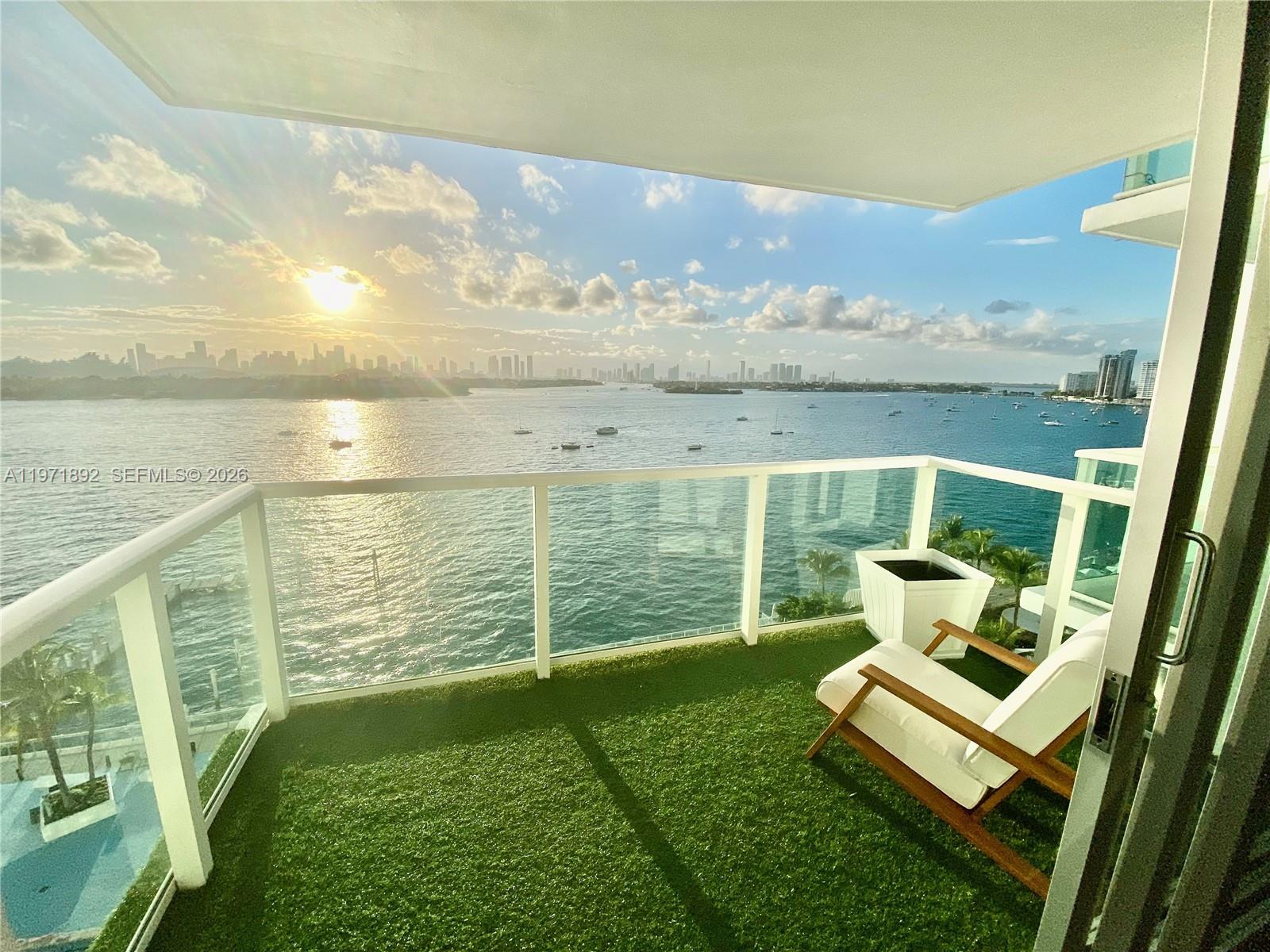 1000 West Ave # 914, Miami Beach FL 33139