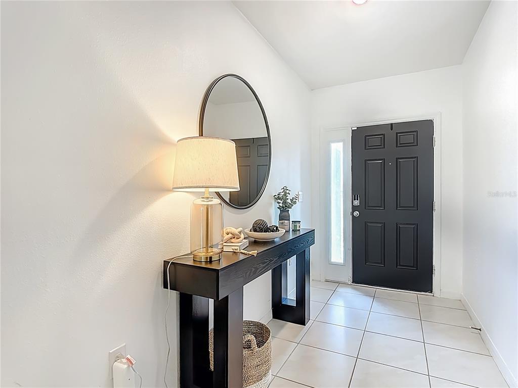 501 TALISI LOOP, ST CLOUD, FL — photo 4 of 30
