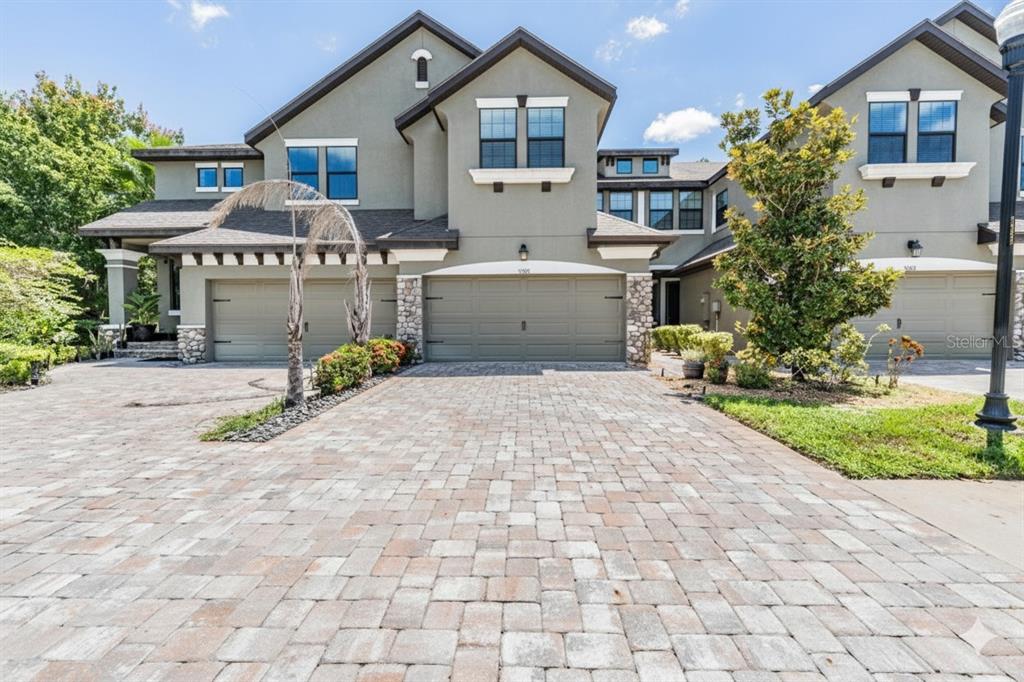 5058 WANDERING WAY