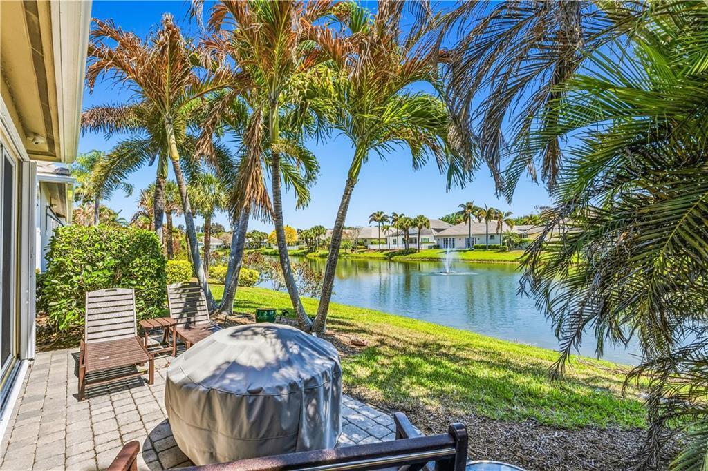 VERO BEACH, FL — photo 5 of 30