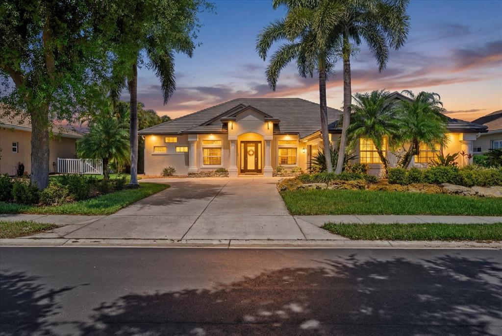 220 DOVE TRAIL