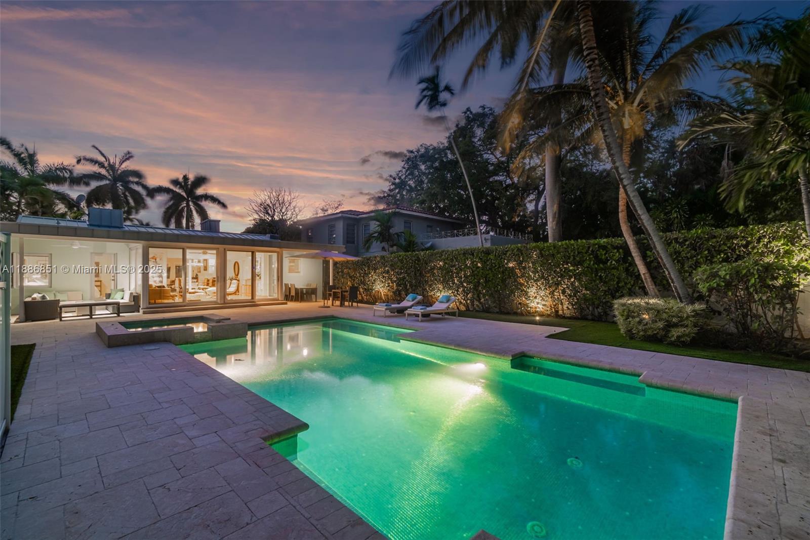 3435 Royal Palm Ave, Miami Beach FL 33140