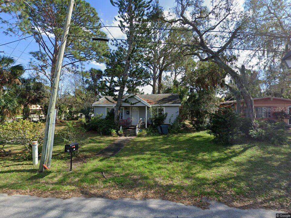 240 WASHINGTON PLACE