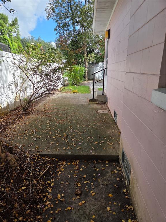 2917 VINE STREET, ORLANDO, FL — photo 4 of 28