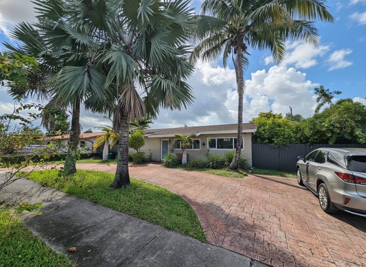 12270 SW 28th St, Miami FL 33175
