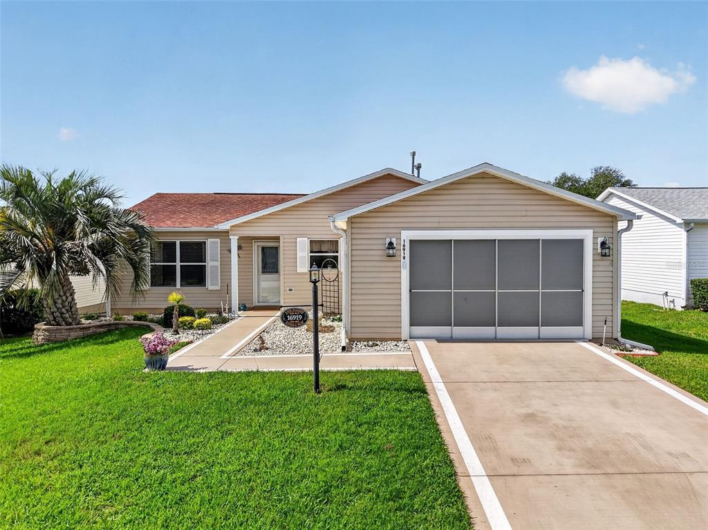 16919 SE 96TH CHAPELWOOD CIRCLE