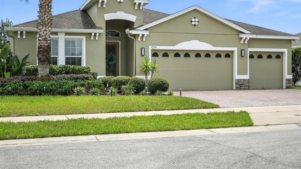 1014 GLAZEBROOK LOOP