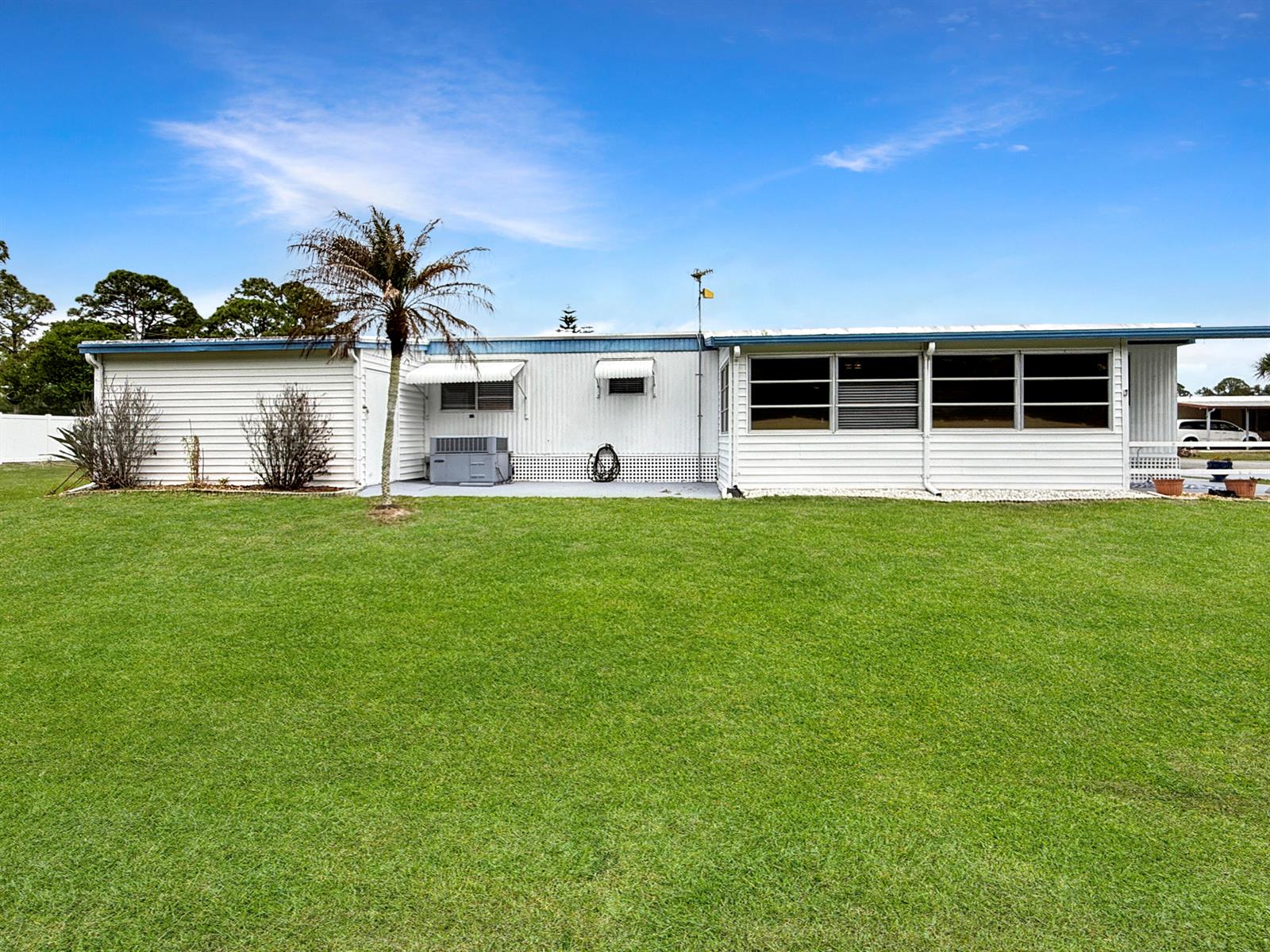 Mobile home - 9296 sw michelle drive stu — 9296 SW Michelle Drive, Stuart FL 34997, STUART, FL
