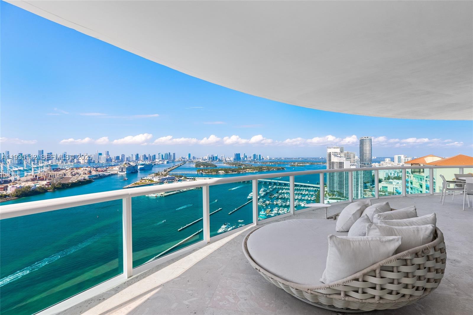 1000 S Pointe Dr # 3501, Miami Beach FL 33139