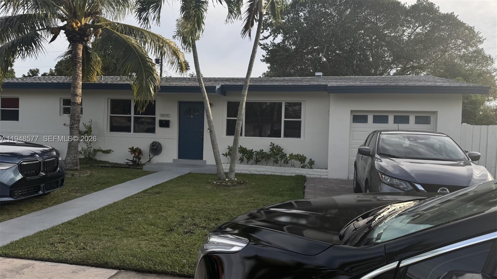 9890 Santos Dr, Cutler Bay FL 33189