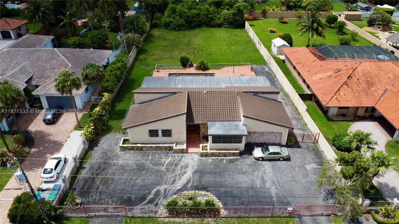 13820 SW 34th St, Miami FL 33175