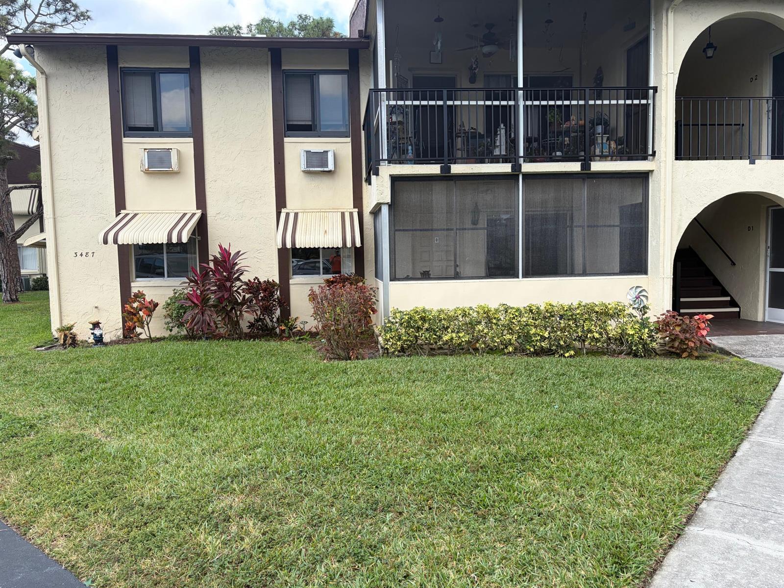 3487 La Palmas Court # 1, FL 33463