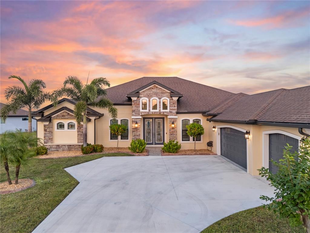 5219 LAKE VENICE DRIVE