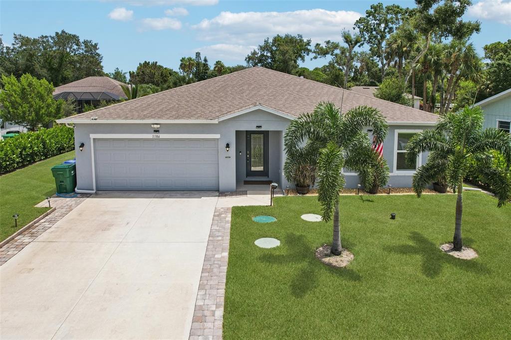 1186 COVERBROOK LANE