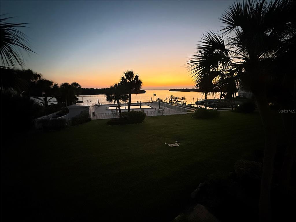 605 SUTTON PLACE UNIT 201, LONGBOAT KEY, FL — photo 3 of 30