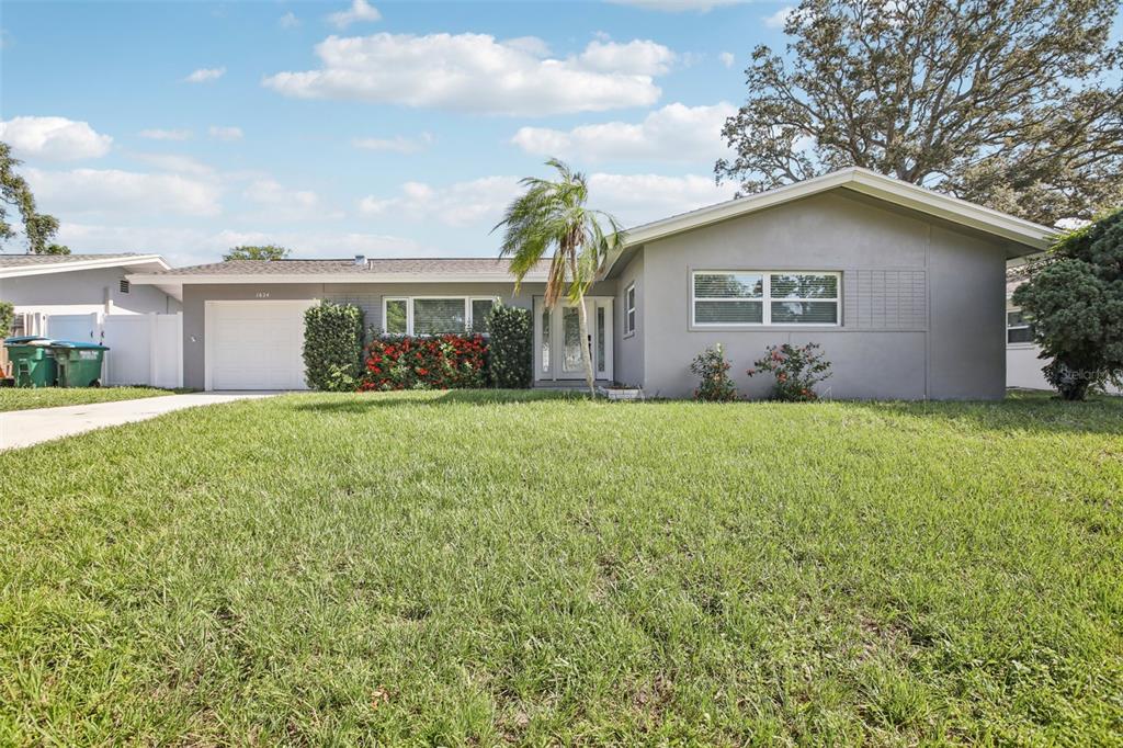 1624 CHATEAU DRIVE