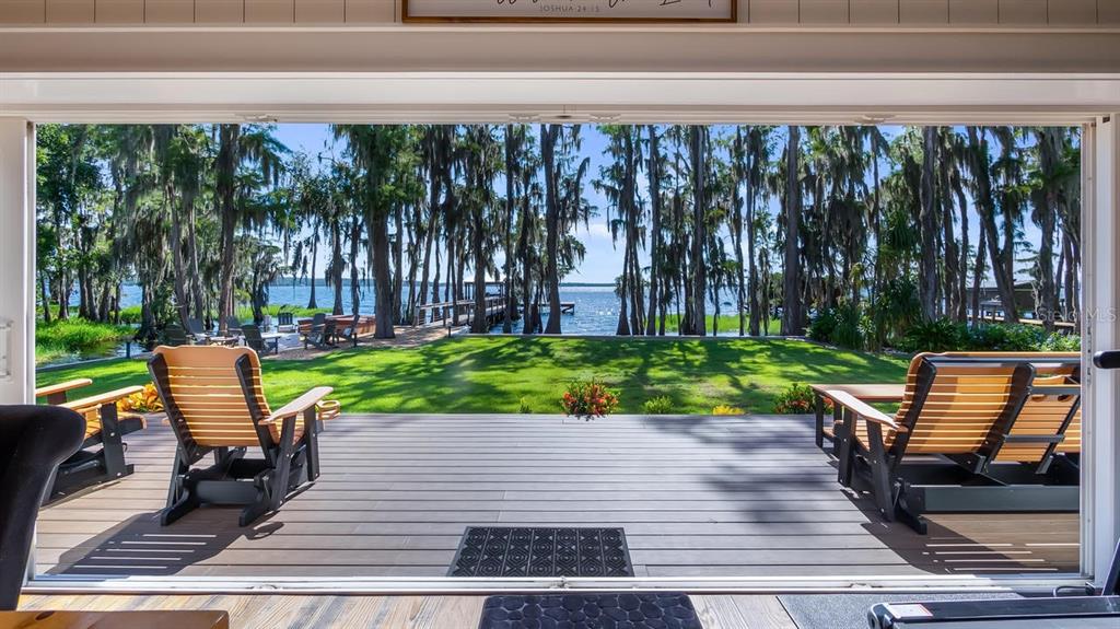 12117 CYPRESS LANE