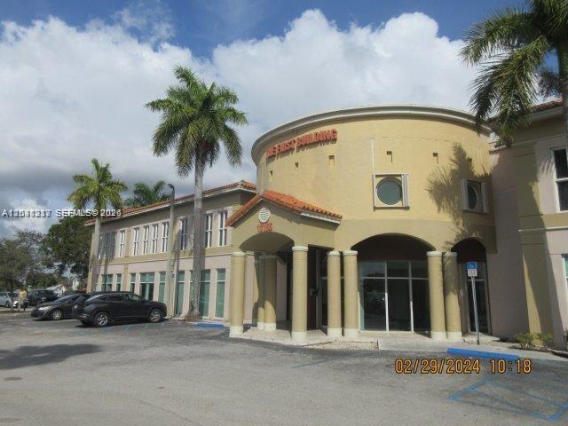 13155 SW 42 st, Miami FL 33175