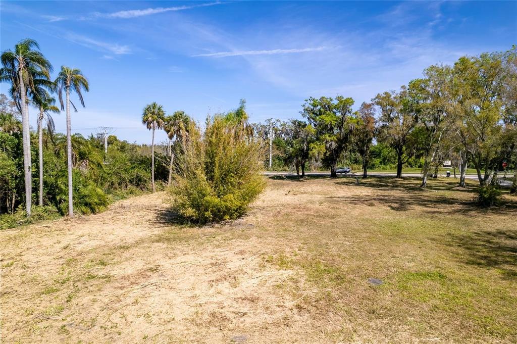 1600 27TH STREET E, BRADENTON, FL — photo 4 of 18