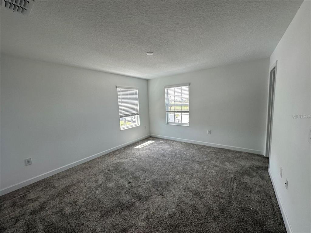 3033 ELLA WAY, ST CLOUD, FL — photo 4 of 20
