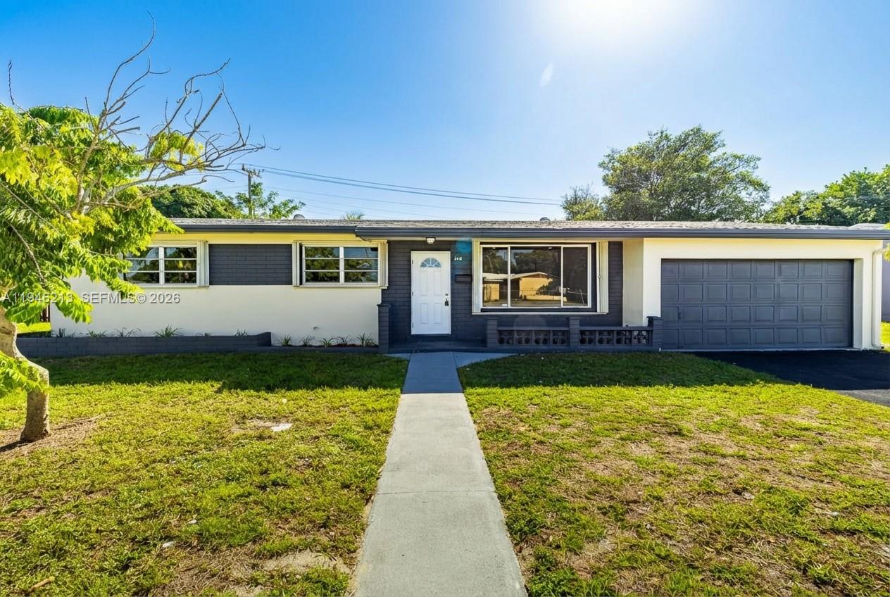 360 NW 199th St, Miami Gardens FL 33169