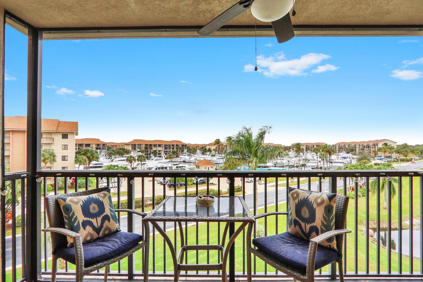 901 Seafarer Circle # 403, Jupiter FL 33477