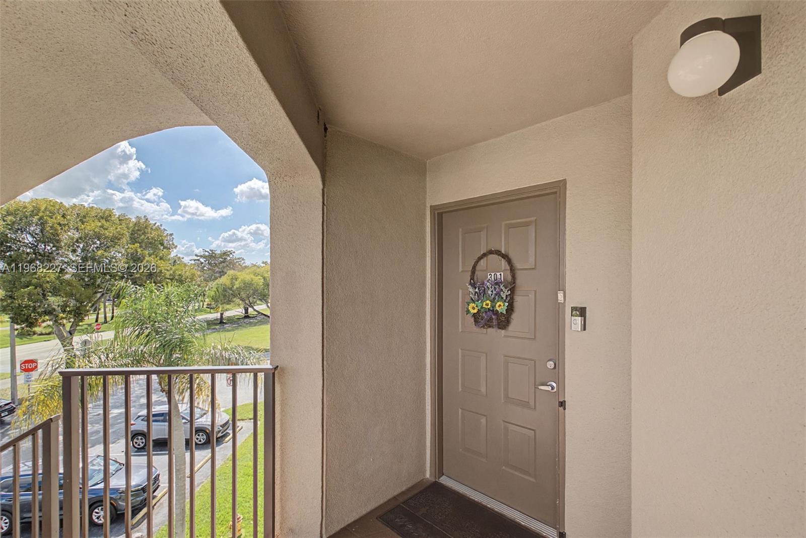 1200 SW 137th Ave # 301E, Pembroke Pines FL 33027
