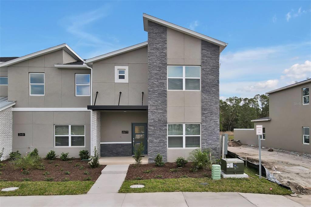 2677 READING TRAIL