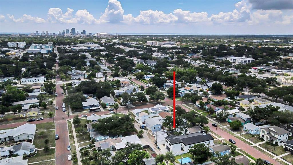 An aerial view shows a residential neighborhood with a red line marking a specific property — 3829 2ND AVENUE N, ST PETERSBURG, FL