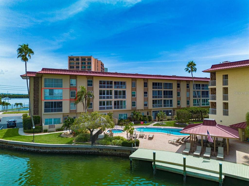 105 ISLAND WAY UNIT 138