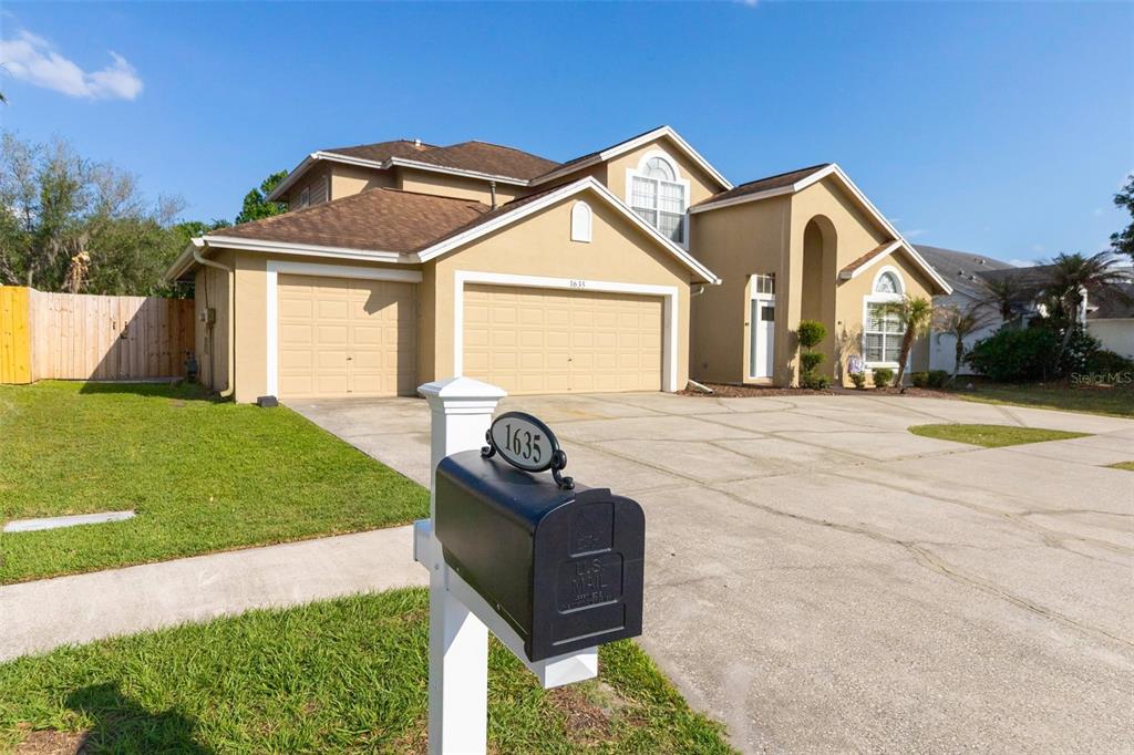 1635 LEDGESTONE DRIVE, BRANDON, FL — photo 3 of 30