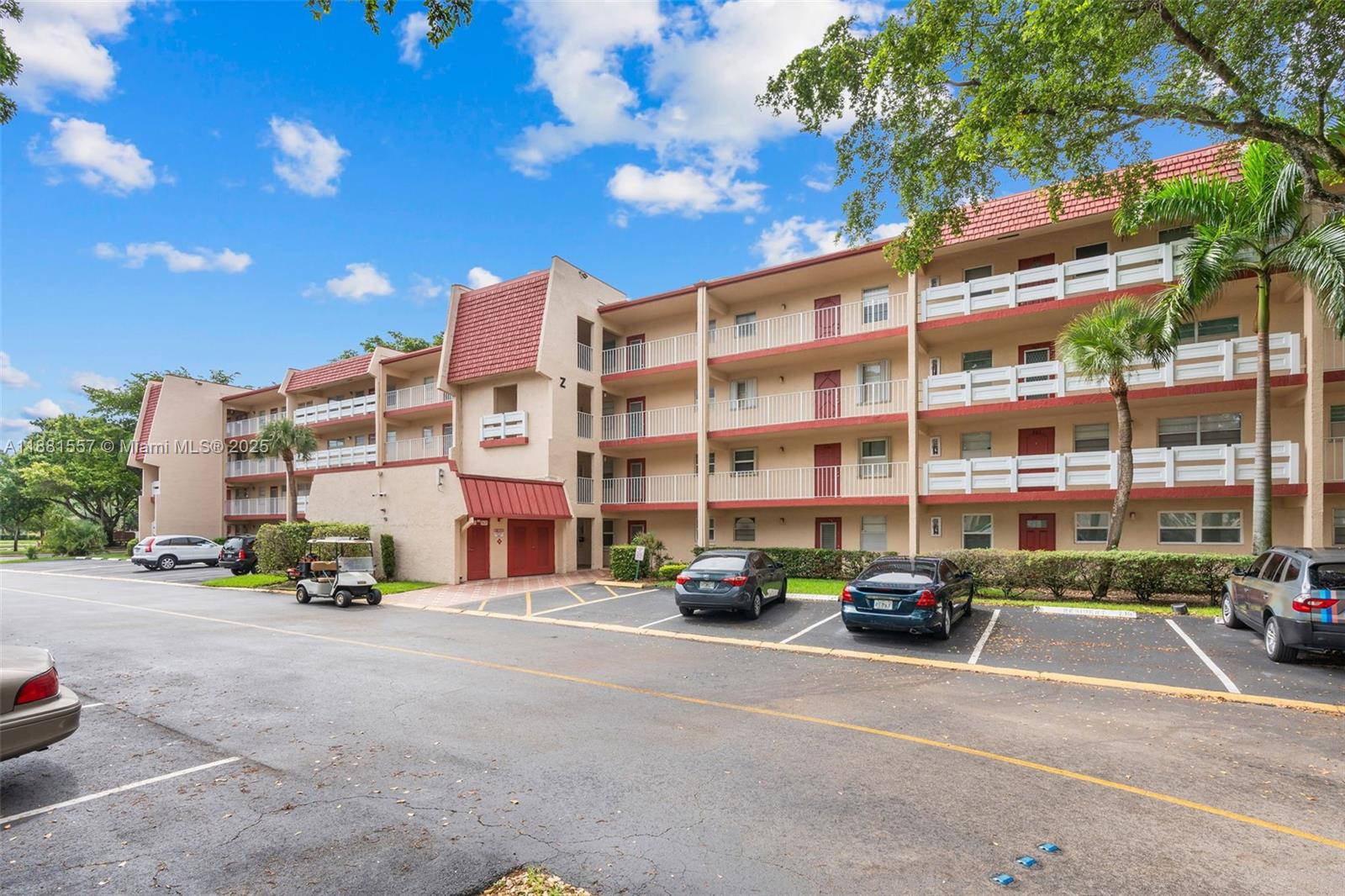 1005 Country Club Dr # 405, Margate FL 33063