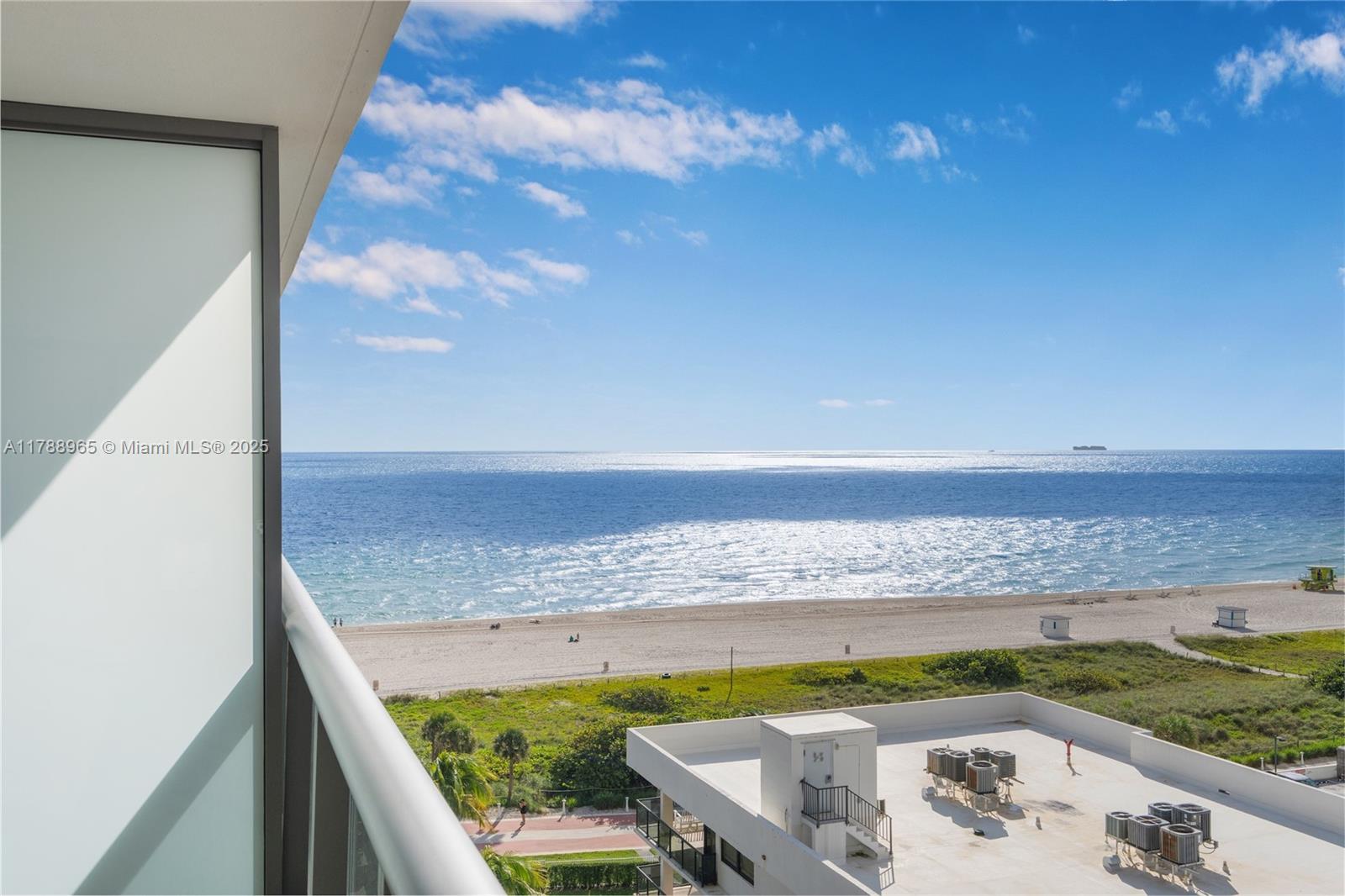 5875 Collins Ave # 1006, Miami Beach FL 33140