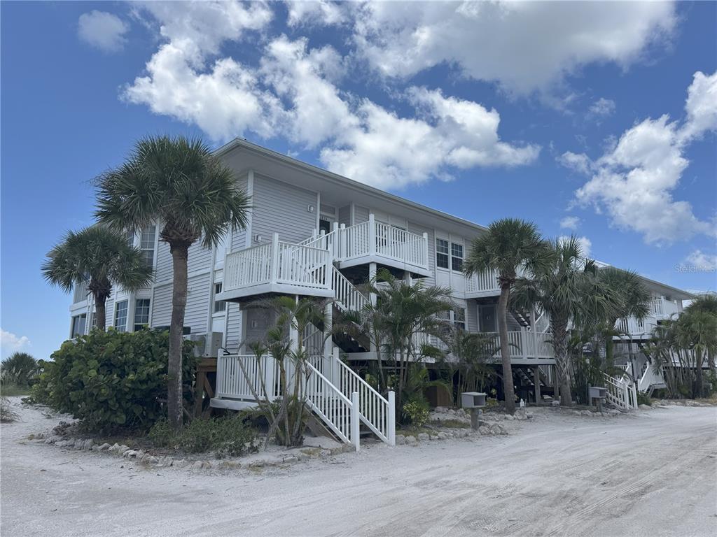 7470 PALM ISLAND DRIVE UNIT 2813