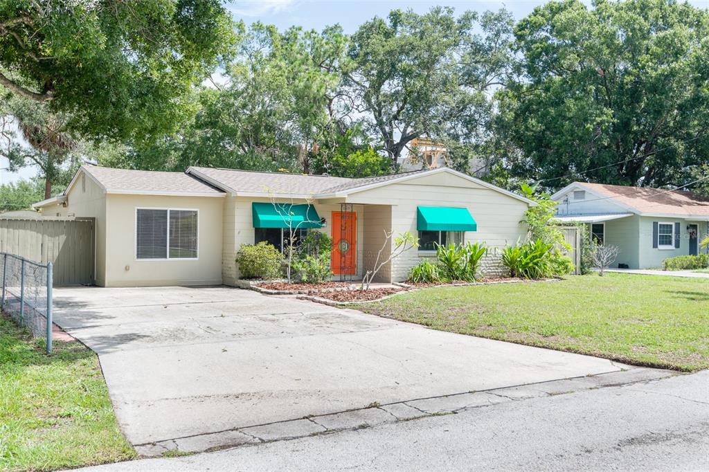 4425 W BAY VILLA AVENUE