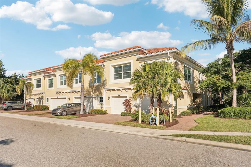 100 NAVIGATION CIRCLE UNIT NA