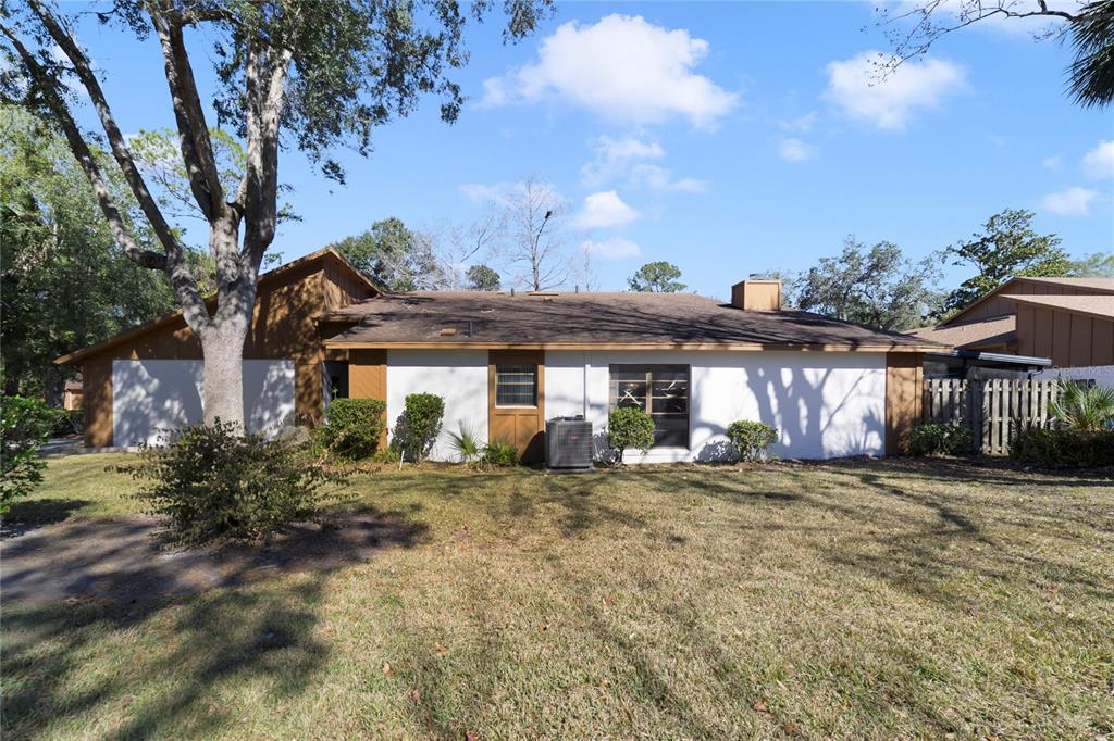 15 SOCO TRAIL, ORMOND BEACH, FL — photo 4 of 28