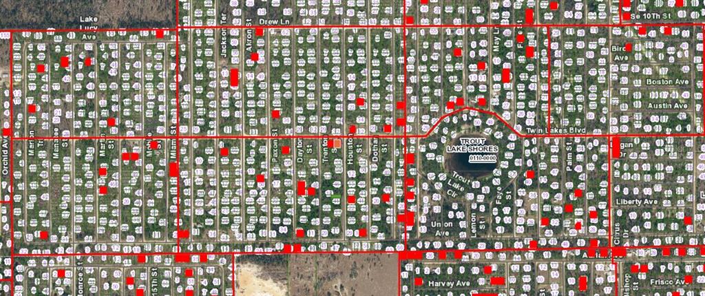 This is a map showing property lot lines and street names in a residential area — 05-10-24-9045-0070-0010 TWIN LAKES BOULEVARD, INTERLACHEN, FL