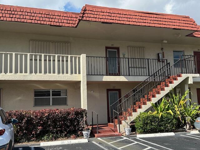 21 Abbey Lane # 107, Delray Beach FL 33446