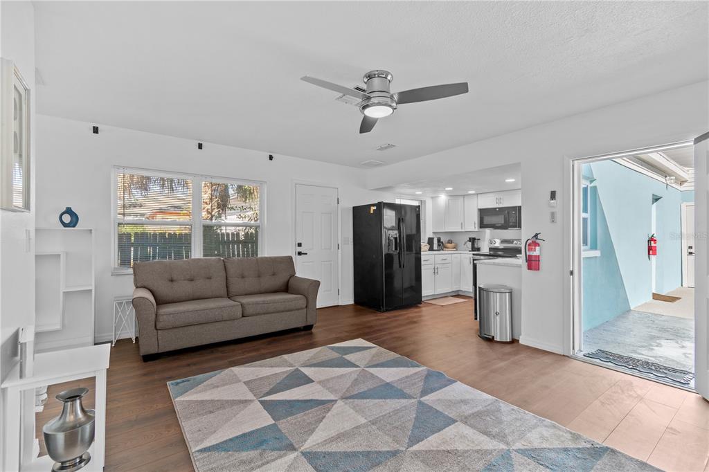 804 13TH AVENUE S, ST PETERSBURG, FL — photo 5 of 30