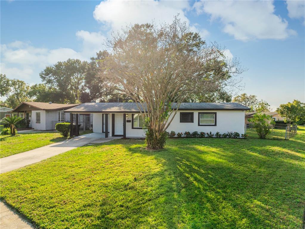 352 LIONEL AVENUE