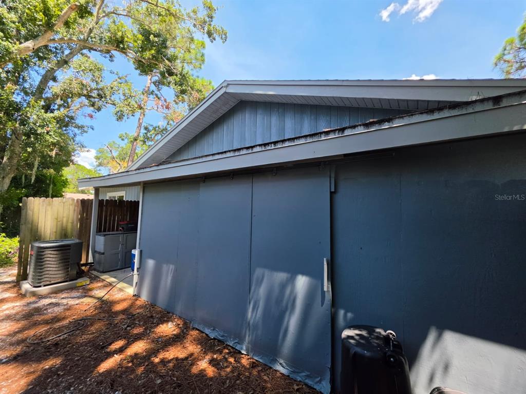 3977 VANA DRIVE, SARASOTA, FL — photo 4 of 7