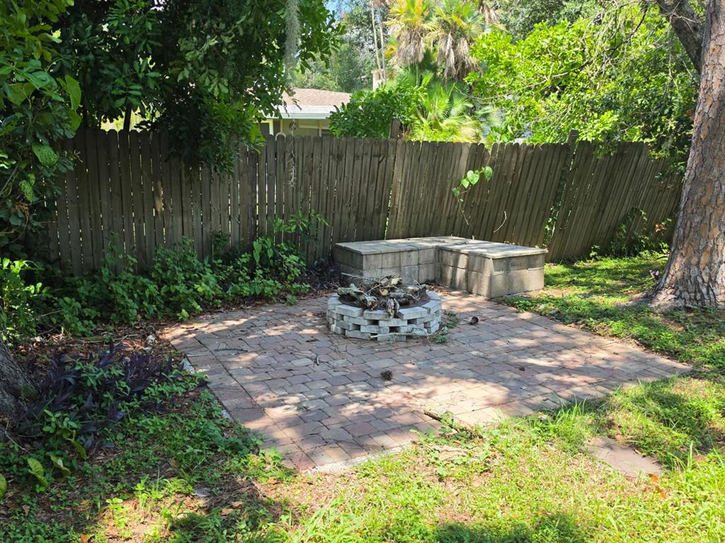 3977 VANA DRIVE, SARASOTA, FL — photo 5 of 7